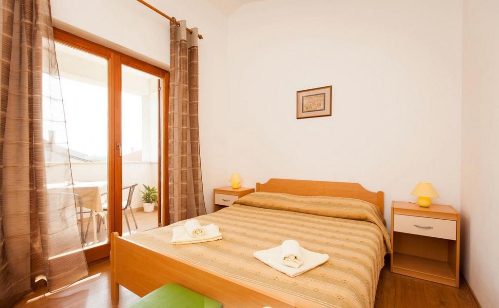Apartments Hrvatin Rovinj Exterior photo